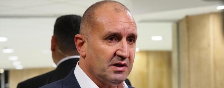 Радев: Този бюджет е предупреждение за това, което ни очаква в еврозоната