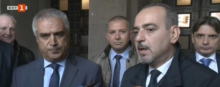 Тристранката се провали след бойкот от работодателите