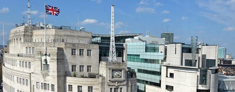 Трусовете в Би Би Си: Две оставки по върховете на корпорацията