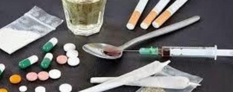 В Добрич задържаха четирима за притежание на упойващи вещества