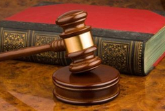 5 месеца след задържането си, обвиняем за държане на наркотици ще бъде под домашен арест