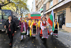 Добруджанският фолклор зад граница – певчески групи от община Каварна се представиха на фестивала „ Prague stars“ в Чехия