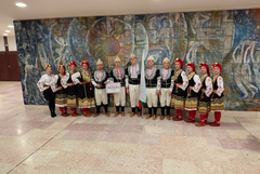 Младежки танцови състави от град Шабла се завърнаха с награди от международен фестивал в Чехия