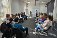 Млади хора и местна власт - в диалог за по-добро бъдеще