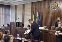 Общинският съвет награди талантливи ученици с призови места от Национални олимпиади