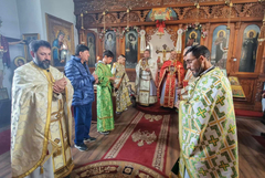 Тържествена литургия за празника на храм „Св. Климент Охридски“ в Добрич 