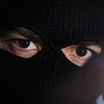 Хванаха крадец на пари, злато и хранителни продукти в с. Белгун