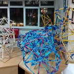 Любов към формите показва Антон Нейчев с изложба в Международен колеж(ВИДЕО и СНИМКИ)