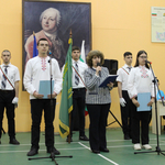 Патронния си празник отбелязаха учениците  от гимназия „М. В. Ломоносов“