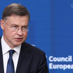 Валдис Домбровскис пристига в България