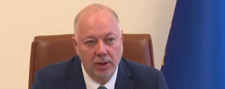 Без изказване на министър-председателя в оставка Росен Желязков започна заседанието на правителството