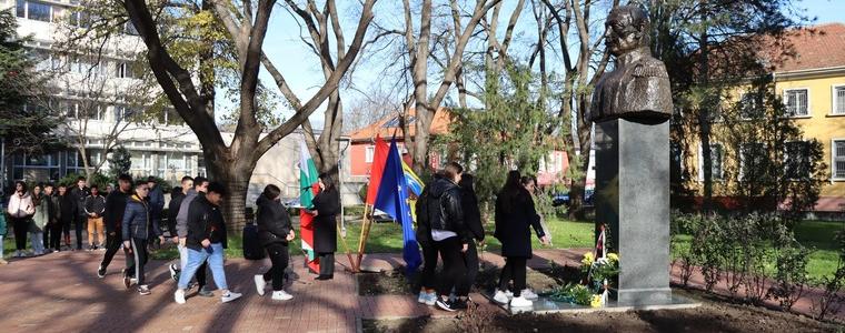 Генерал Тошево почете 166-годишнината от рождението на патрона на града (СНИМКИ)