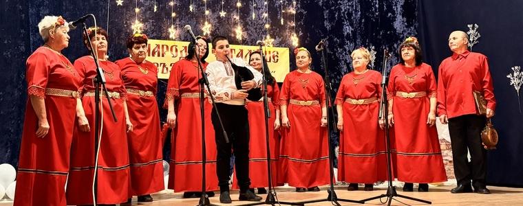 Коледен концерт зарадва жителите на село Одринци (СНИМКИ)