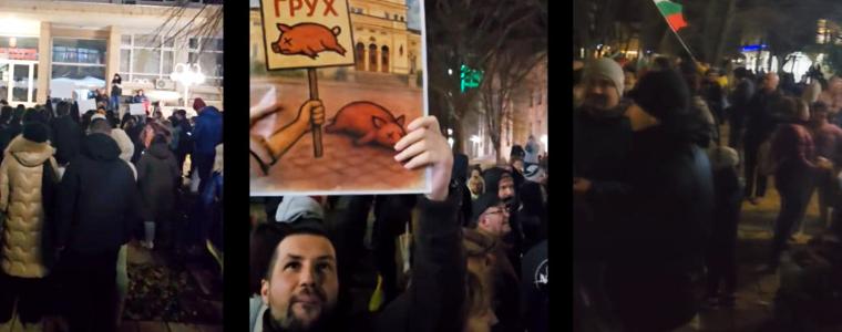 Млад ИТ специалист от Добрич: Хората трябва да гласуват и да настояват за промяна (Аудио)