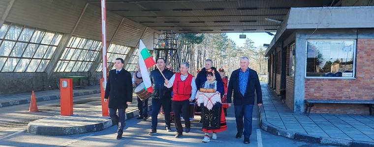 Мъдростта на 2025 година от страниците на вестник "Седмичен ГЛАС"