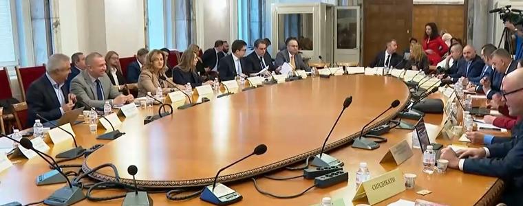 На първо четене: Бюджетната комисия прие план-сметката за 2026 г.