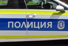 21-годишен водач катастрофира край Добрич, 18-годишна е в болница