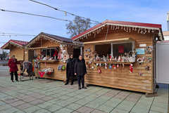 Коледният базар в Шабла очаква своите посетители