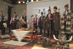 Коледните традиции оживявават в ДКИ КЦ „Двореца“в Балчик (ВИДЕО)