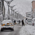 Обилни снеговалежи затвориха училища в Турция