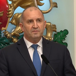 Румен Радев: Предсрочните избори са единственият път