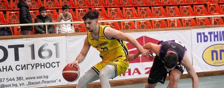 БАСКЕТБОЛ: Арис Папатеодору се завърна от Италия и ще завърши сезона в Ънстопабъл (ВИДЕО)