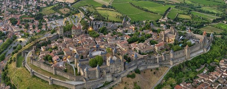 ЖИВОТЪТ Е ПЪТУВАНЕ: Каркасон – живата средновековна крепост на Франция (ВИДЕО)