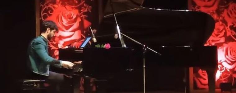 Концертът-спектакъл "Валсът на розите" в Добрич се отлага за 5 март