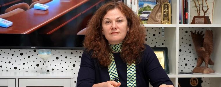 Надежда Пампорова: Младите учители имат нужда от подкрепа, а не от плик с пари (ВИДЕО)