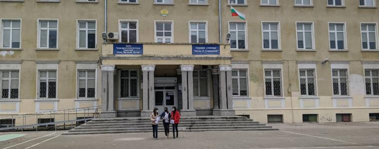 Варна въведе противоепидемични мерки, Бургас е пред епидемия