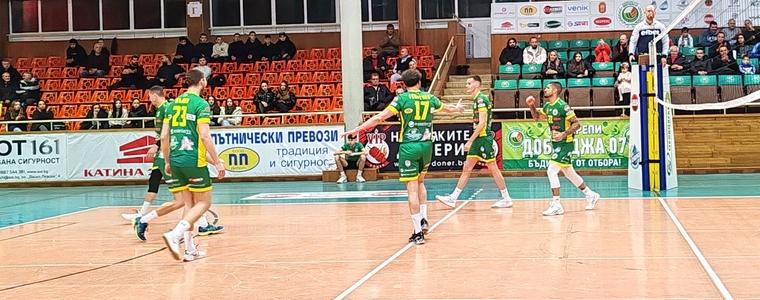 ВОЛЕЙБОЛ: Добруджа 07 стартира с победа годината (ВИДЕО)
