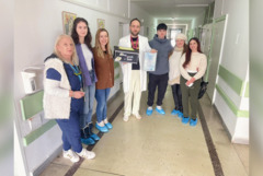 Доброволците пренесоха посланията от Дома за стари хора към родилното отделение (ВИДЕО)