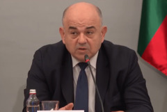 Държавата опростява правилата за обмяна на левове срещу евро в банките