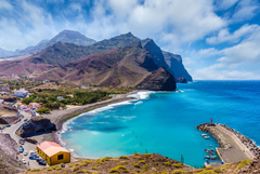 ЖИВОТЪТ Е ПЪТУВАНЕ: Кабо Верде – райските острови на Африка (ВИДЕО)