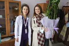 „Майчина грижа“ с традиционно дарение за неонатологията на МБАЛ – Добрич