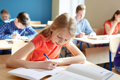 Над 500 деца ще получат подкрепа по проект на РУО - Добрич