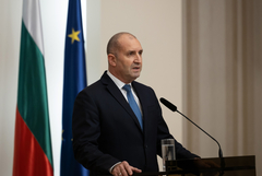 Президентът Радев ще направи обръщение към българския народ