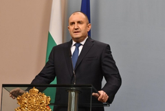 Президентът: Въвеждането на еврото е последният жалон от интеграцията на България в ЕС - място, което ни се полага