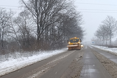 Пътищата са обработени и проходими, но шофирайте с повишено внимание