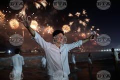 Рио де Жанейро посрещна Новата година с фойерверки, музика и 5 милиона посетители