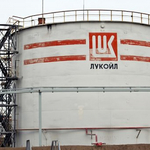 Chevron и Quantum Energy ще наддават за активите на руската "Лукойл"