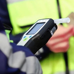 Хванаха 49-годишен мъж да шофира с 2,68 промила по булевард в Добрич