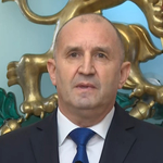 Румен Радев се оттегля от президентския пост