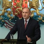 Румен Радев ще напусне президентската институция утре в 16 ч.