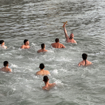 За четвърти път Живко Господинов извади богоявленския кръст от морето край Балчик 