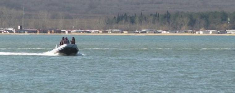 Изчезналият риболовен кораб е открит на дъното на морето край Маслен нос