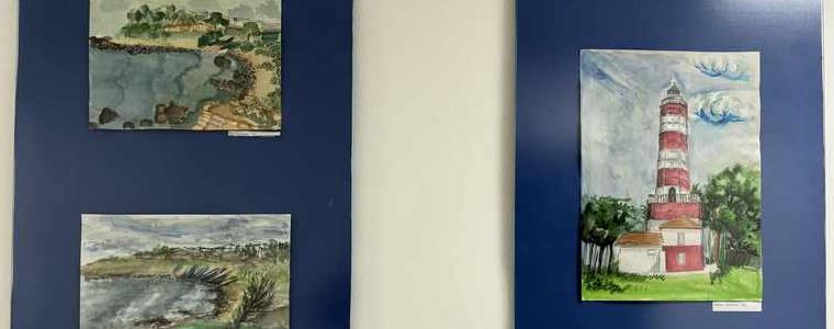 Изложбата „Стражът на млечната светлина, която ни връща у дома“ гостува в Окръжния съд 