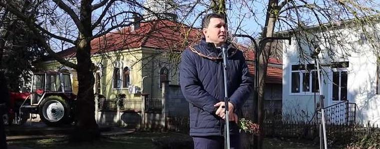 Кметът на Ген.Тошево  Валентин Димитров поздрави лозарите (ВИДЕО)