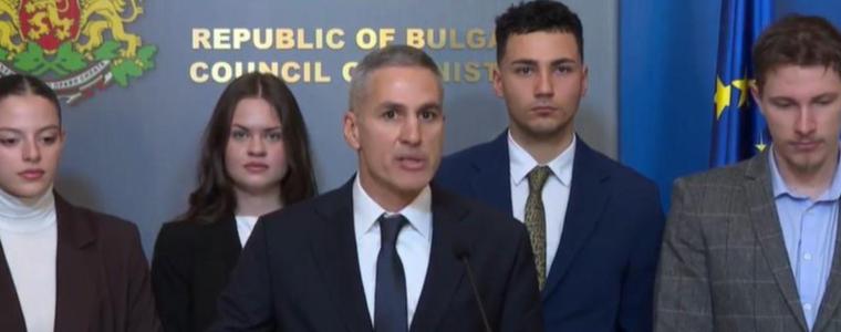 Младите хора от протестите не искат да са в листи и да стават депутати