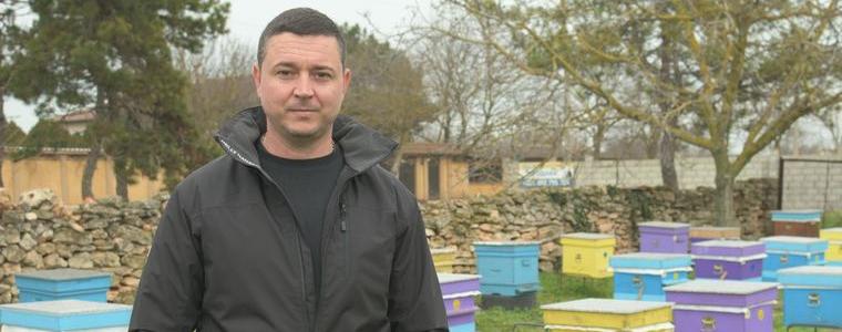 Пчелар от Българево: Заплаха за пчелите са пестицидите и климатичните промени, не вятърните турбини (ВИДЕО)